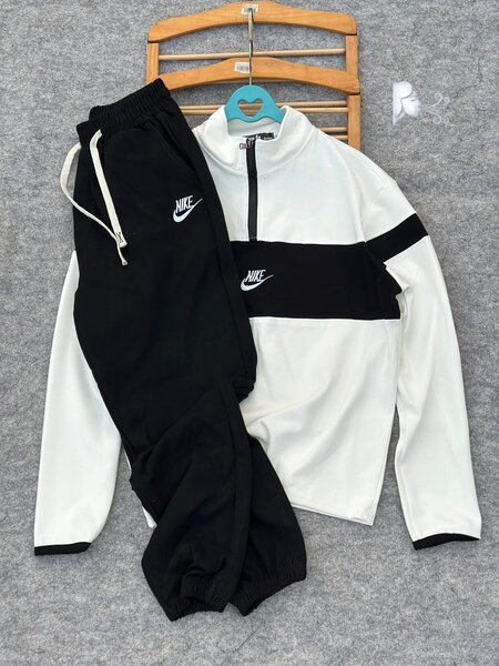 Tenue de sport Nike homme