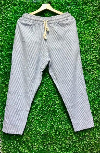 Pantalon rayé confortable