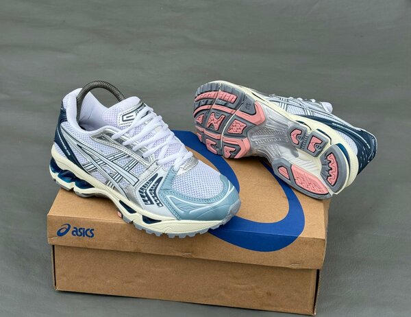 Asics Kayano Sneakers