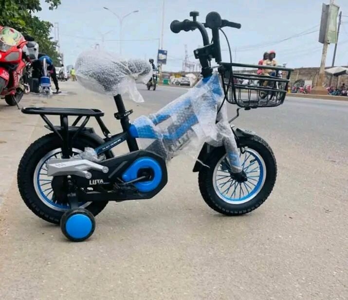 Vélo Enfant avec Roulettes