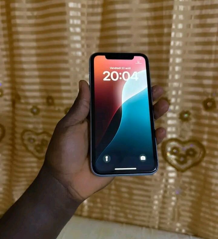iPhone XR Bleu Débloqué