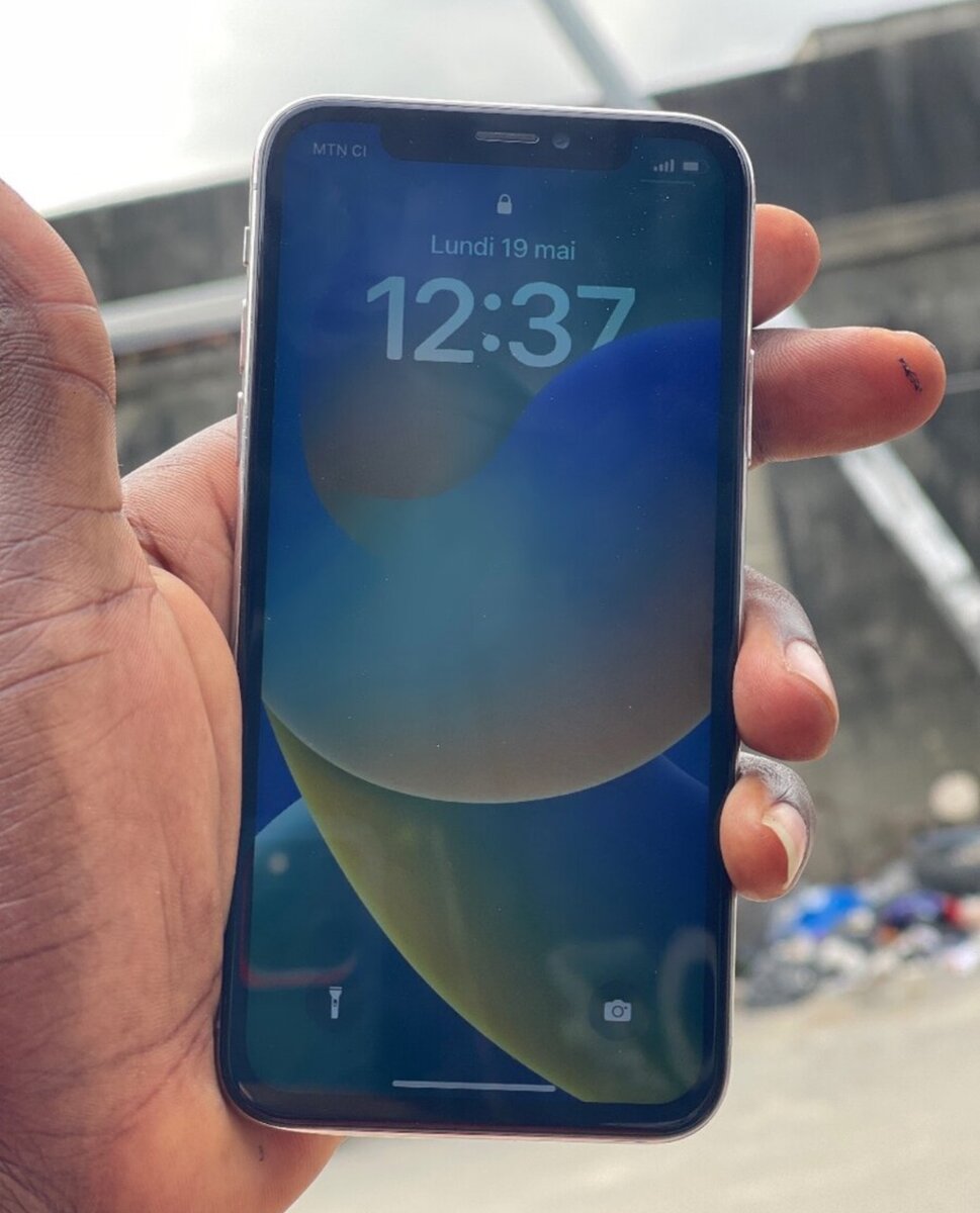 iPhone X 64GB Argent