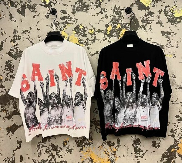 T-shirt unisexe SAINT imprimée