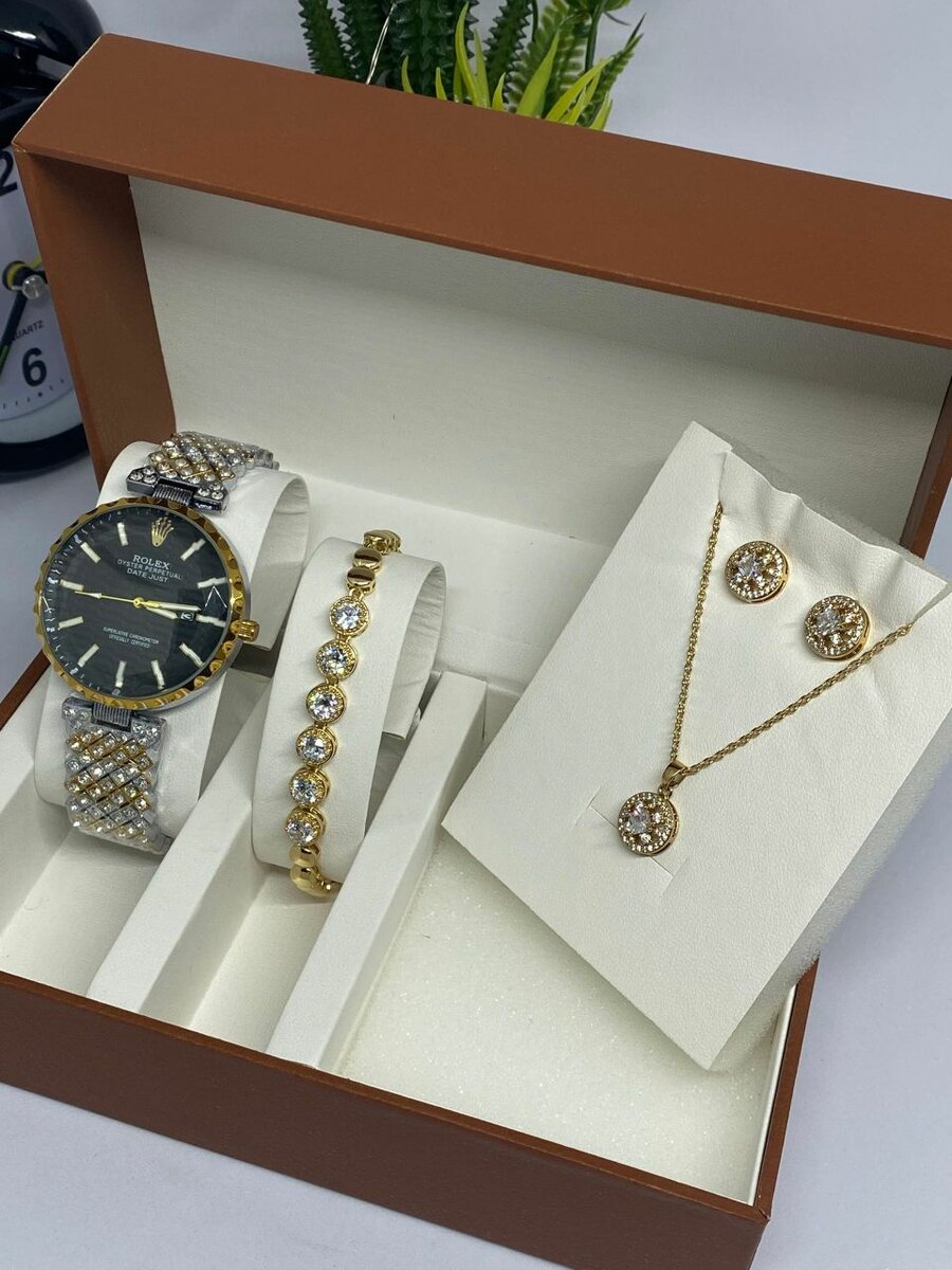Ladies Jewellery Sets