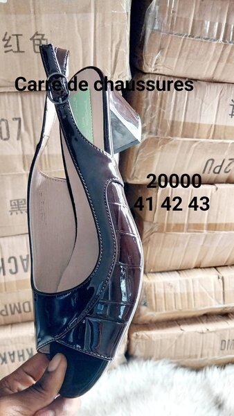 Sandales à talons ouverts élégantes