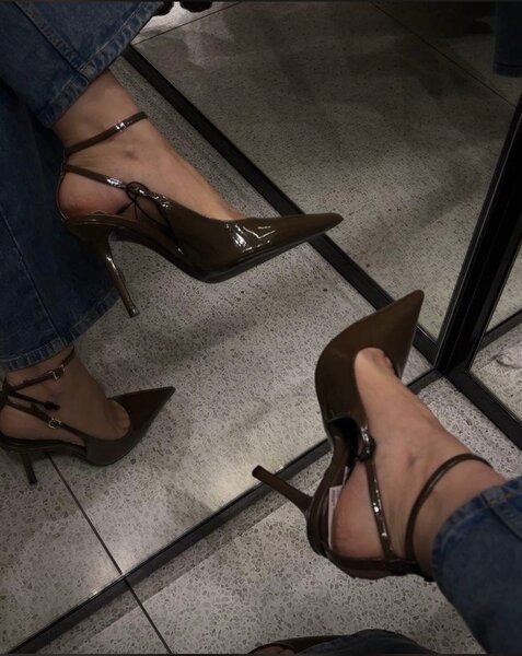 Escarpins élégants à talons aiguilles