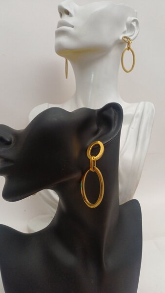 Boucles d'Oreilles Élégantes Dorées