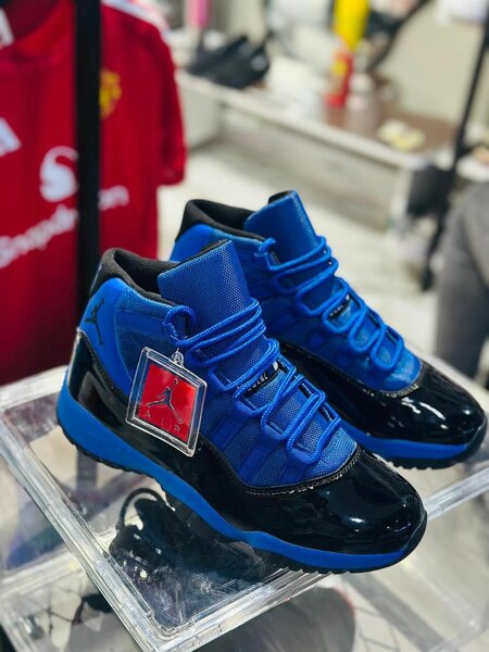 Jordan 11