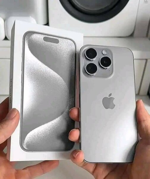 iPhone 14pro max et 15pro max bonne capacité original