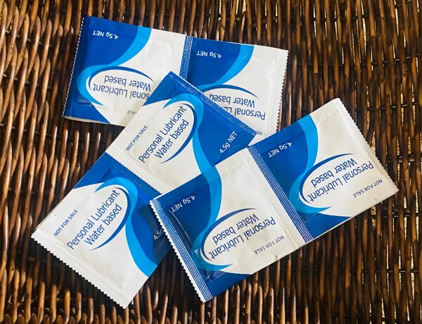 6 sachet de lubrifiant