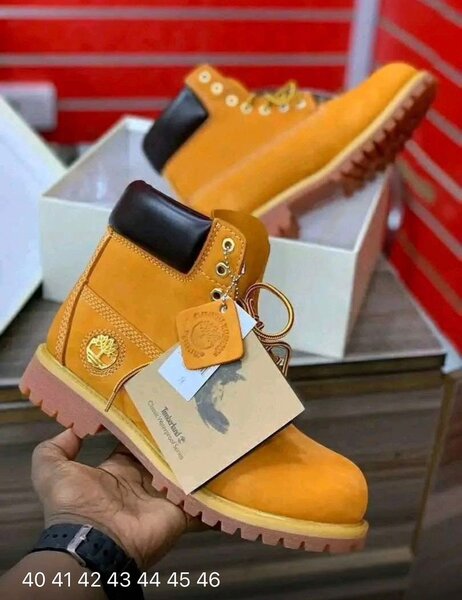 Bottes robustes imperméables