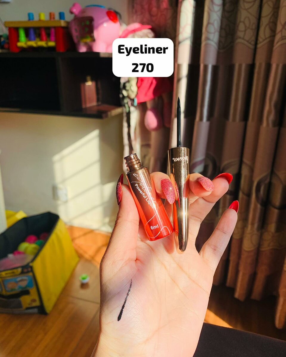 Eyeliner