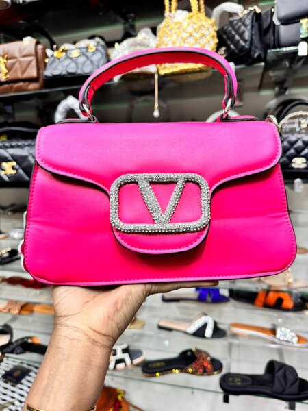 Sac à main rose élégant