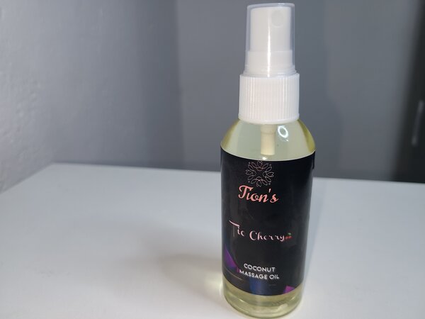 Organic fresh massage oils