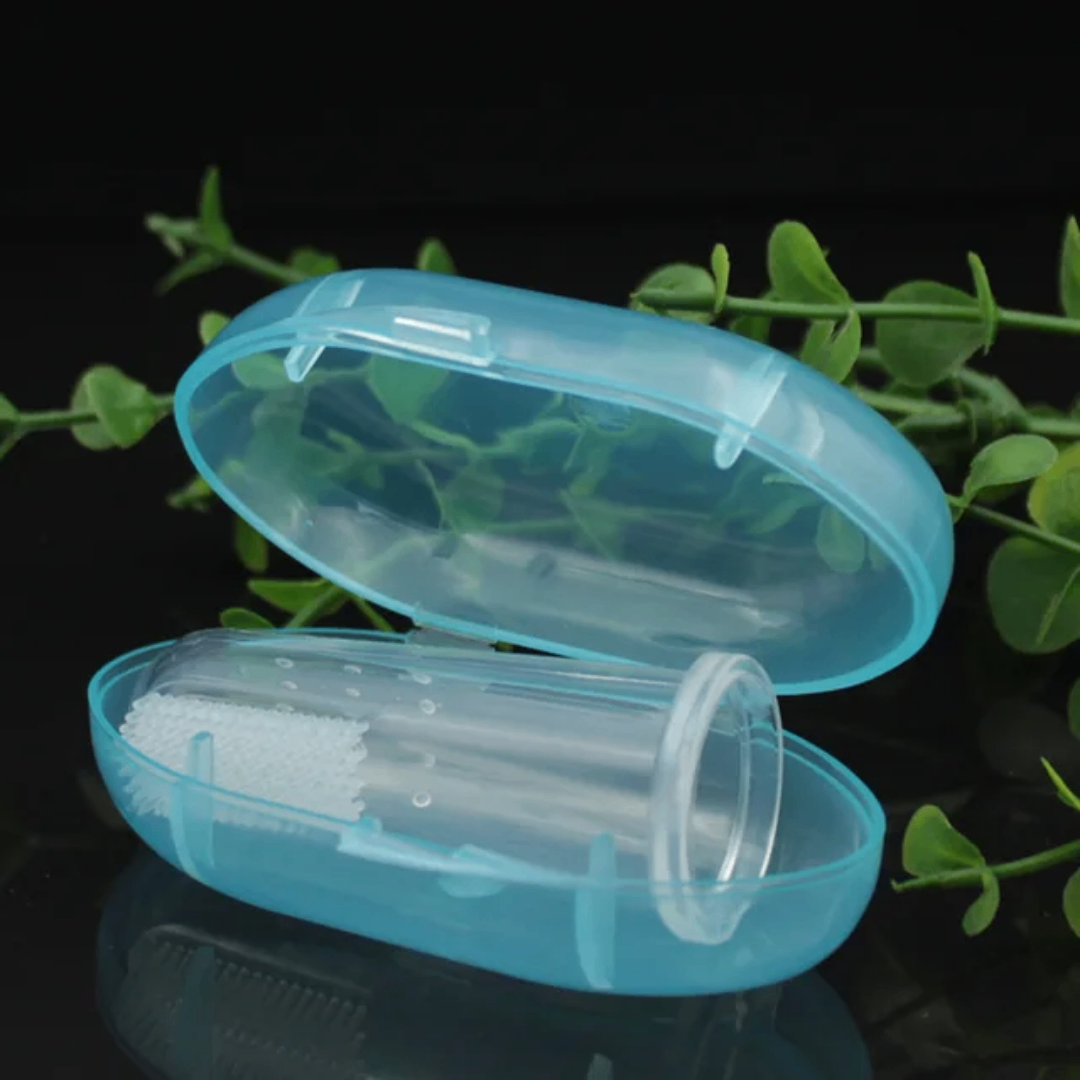 2 brosses en silicone pour prendre soin des dents de bébé