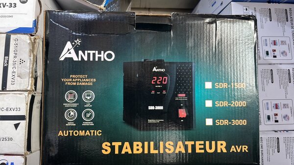 Stabilisateur 2000VA