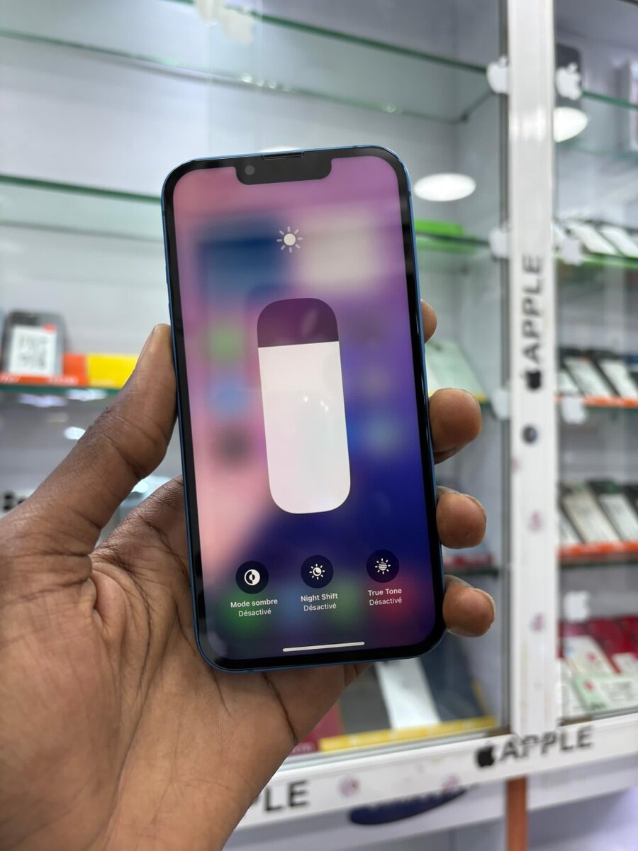 13 simple 128go écran et batte