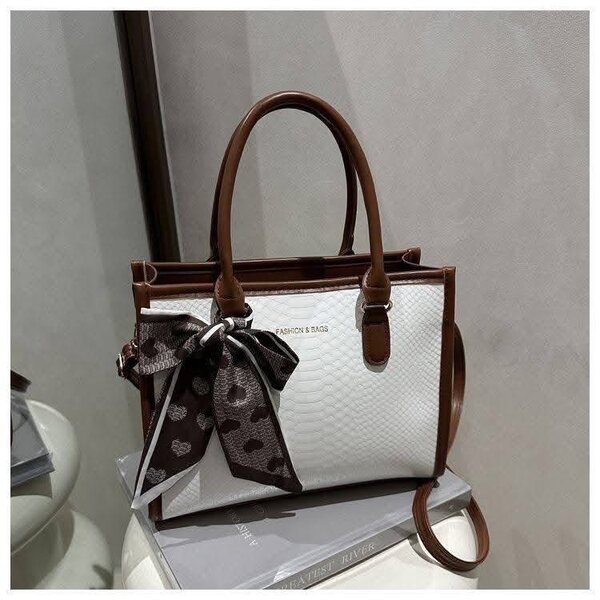 Sac à main élégant en cuir