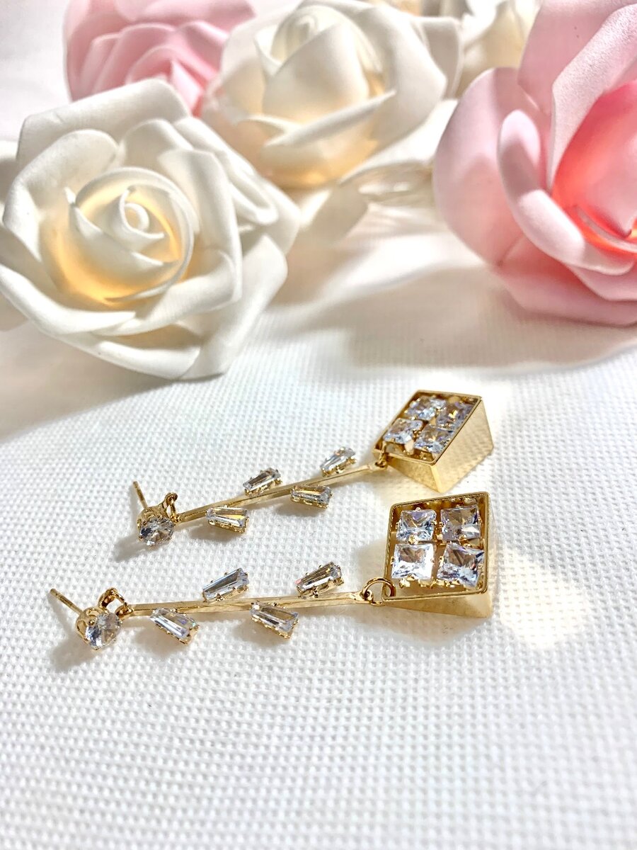 Golden Sparkle Earrings