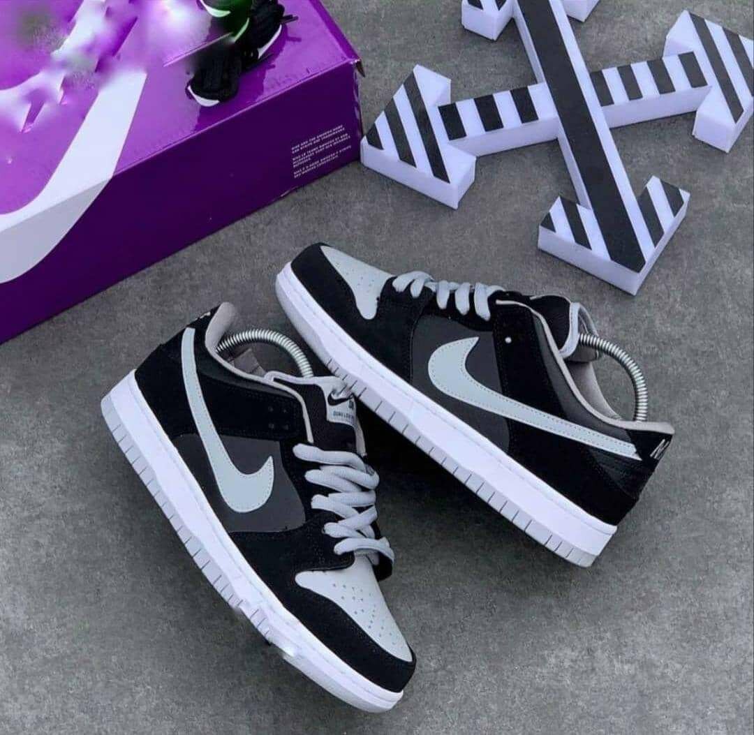 Baskets Nike SB Dunk Low