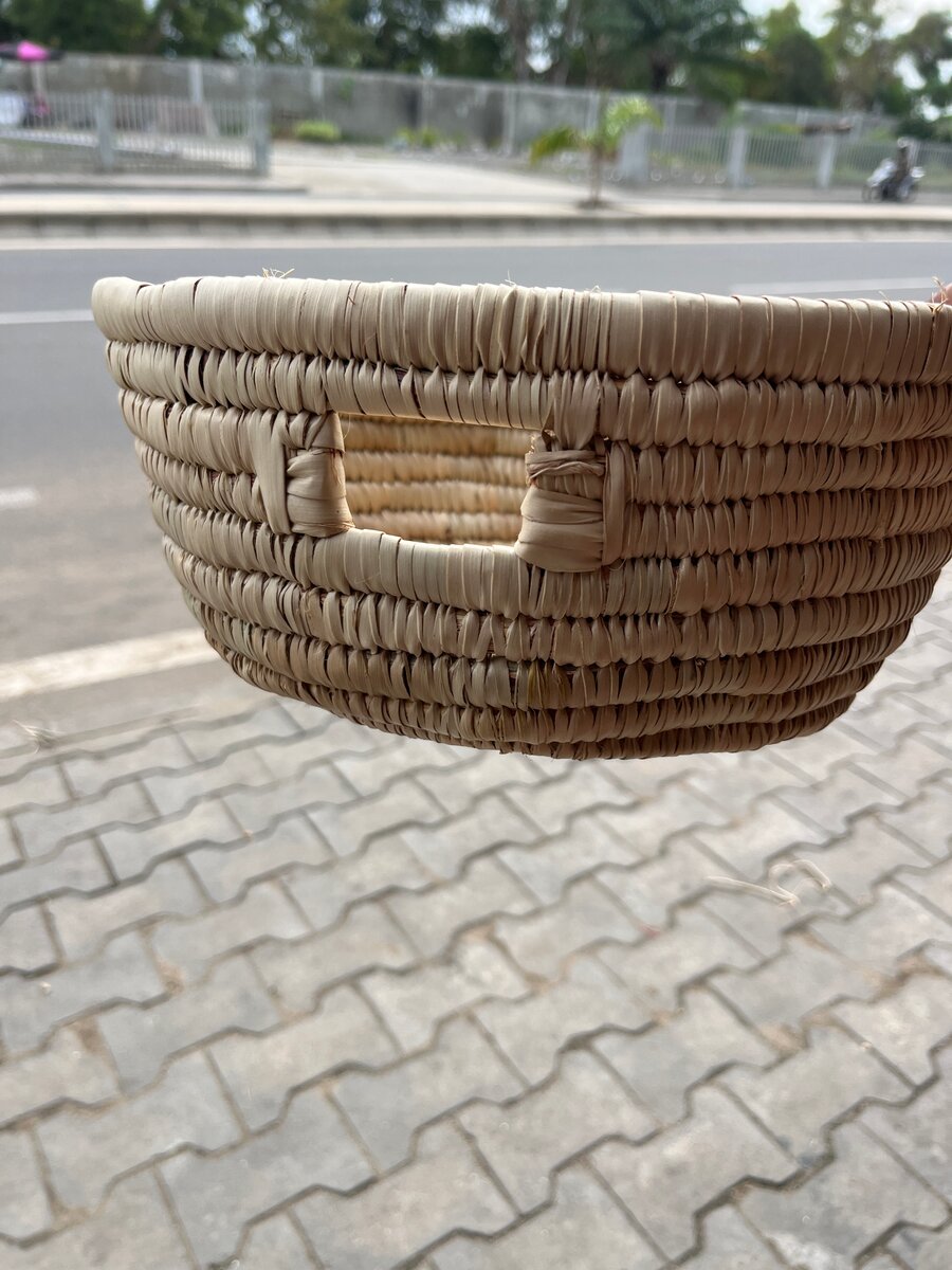 Panier en osier fait main