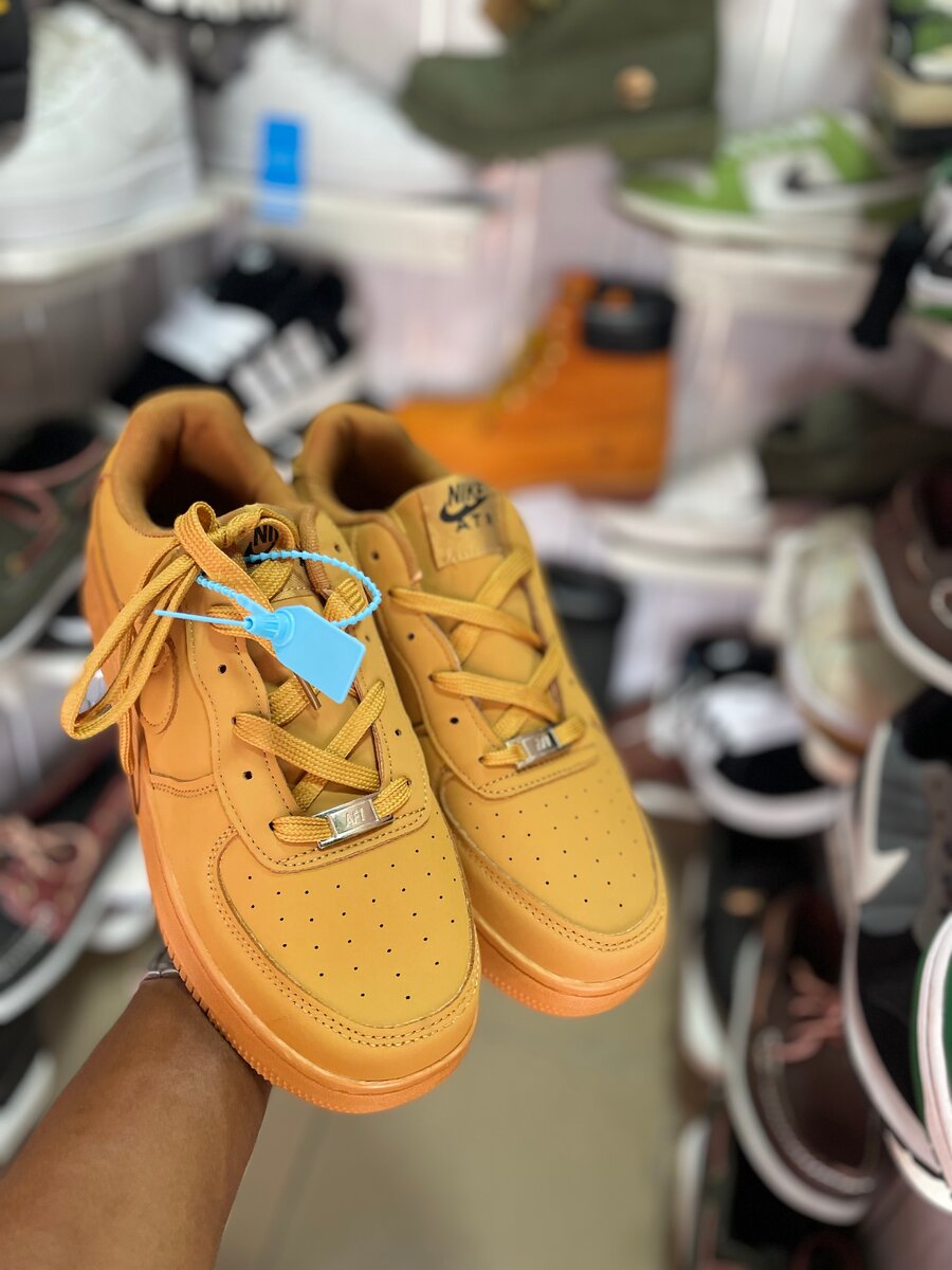 Chaussures Nike Air Force 1