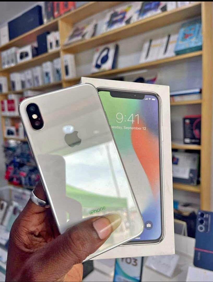 iPhone X 64GB Gris Sidéral