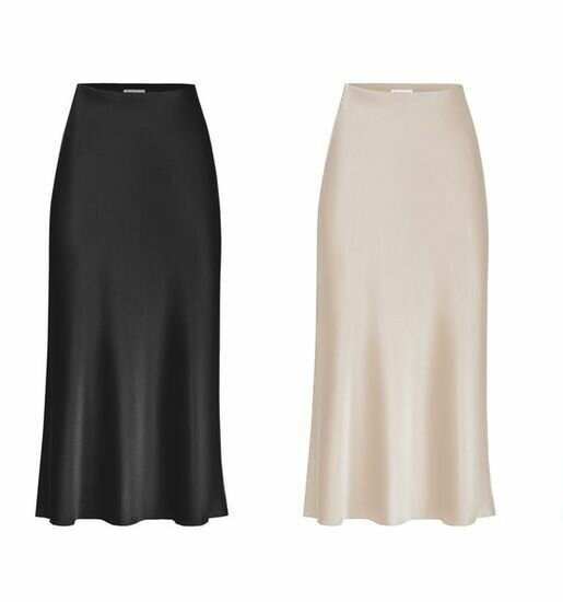 Jupe Longue Évasée Satinée