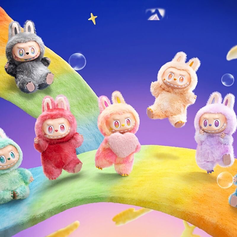 Pendentif de poupée en peluche