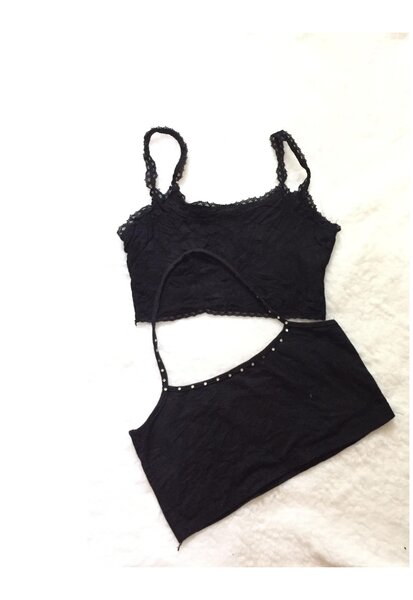 Salaula crop tops and tops