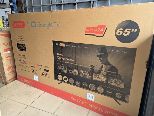 Smart Google TV 65" LED UHD