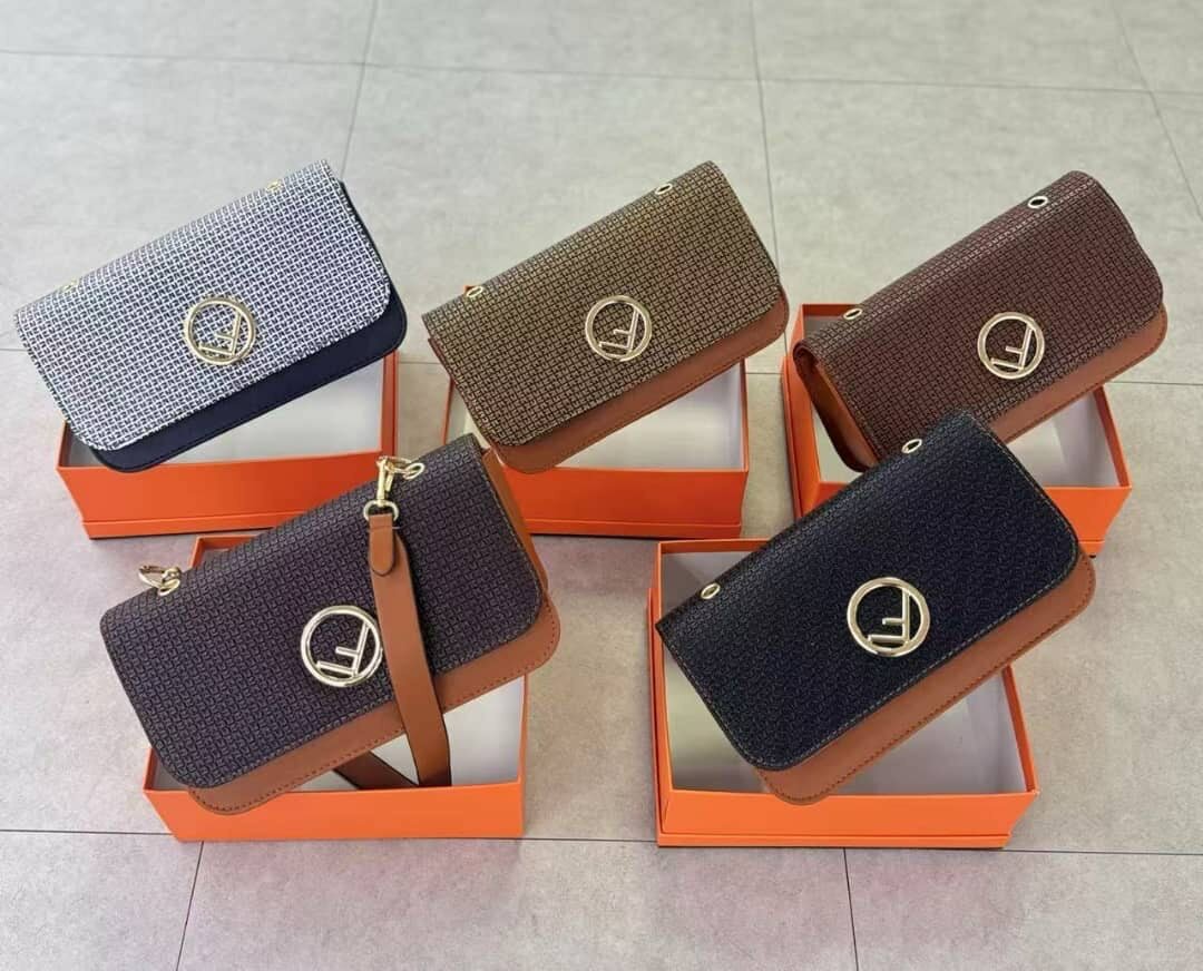 Sac à bandoulière élégante en cuir