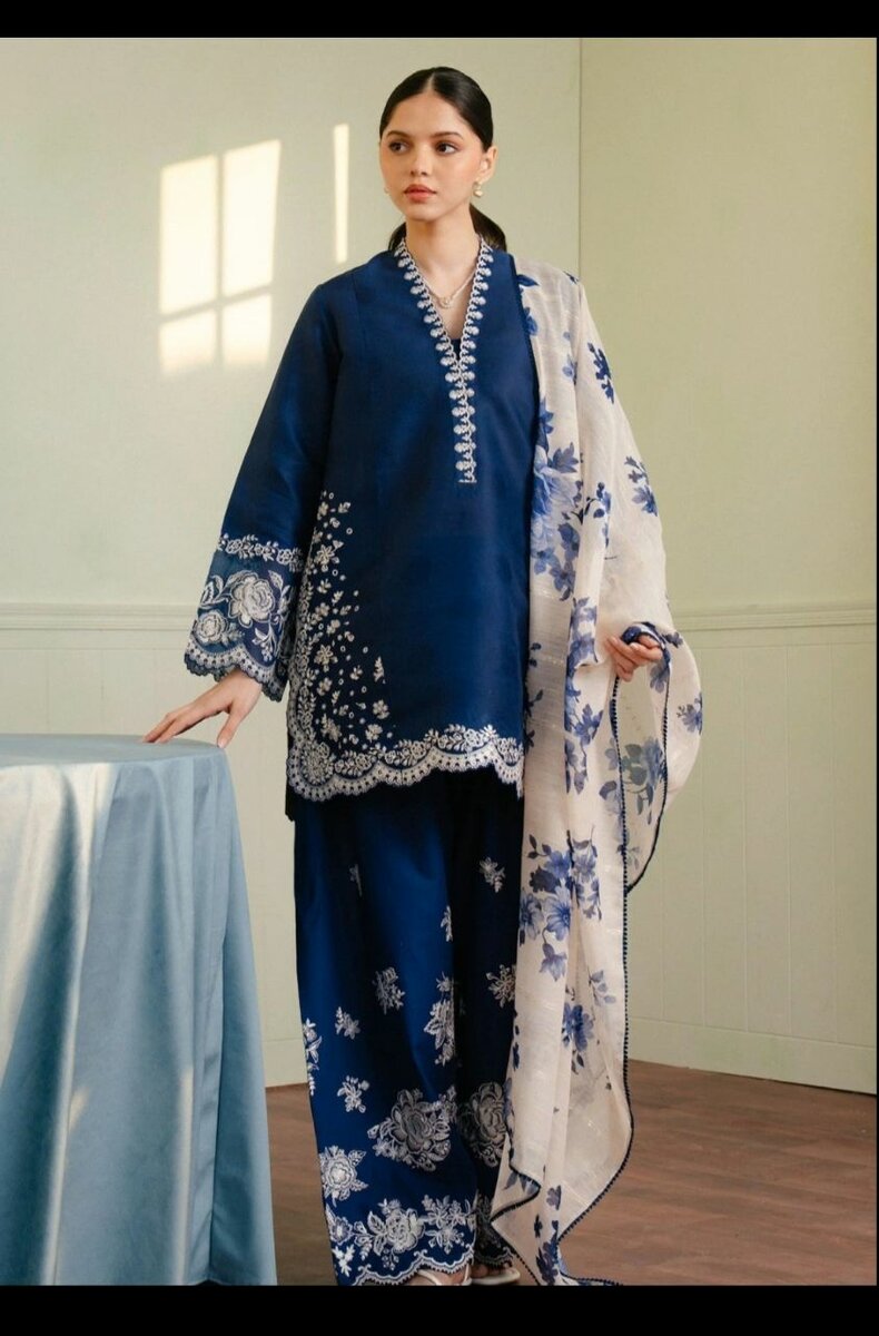 3 Pcs Unstitched Lawn dress - Navy Blue D1