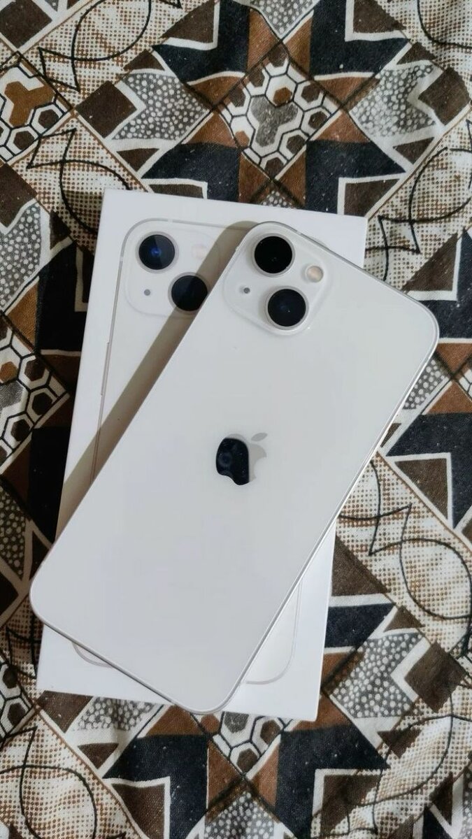 iPhone 13 - Dernier modèle