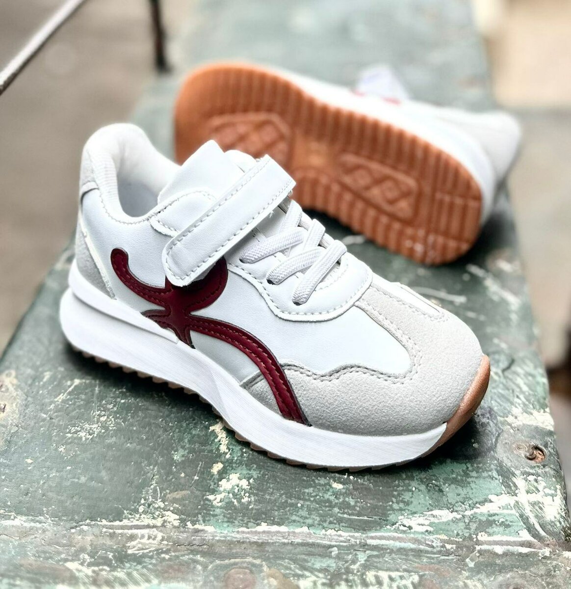 Chaussures de sport enfant légères