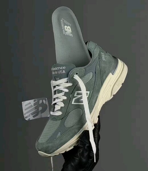 New balance 990