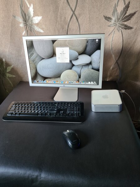 Apple mini mac desktop