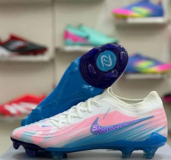 Chaussures de Football Mercurial