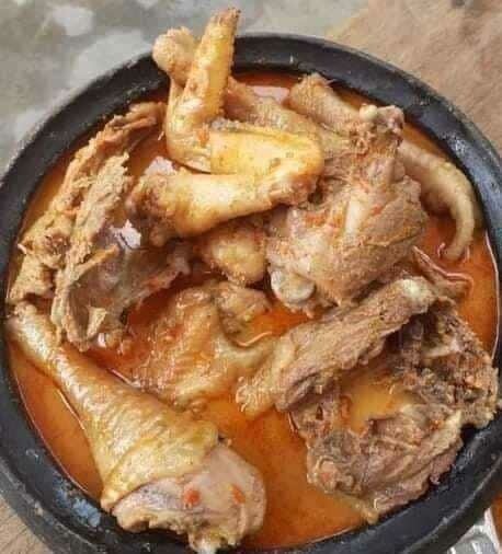 Poulet mijoté épicé