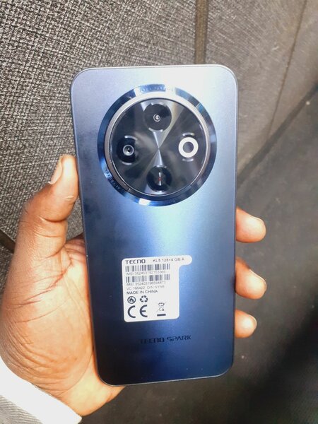 TECNO SPARK 30C 128GB