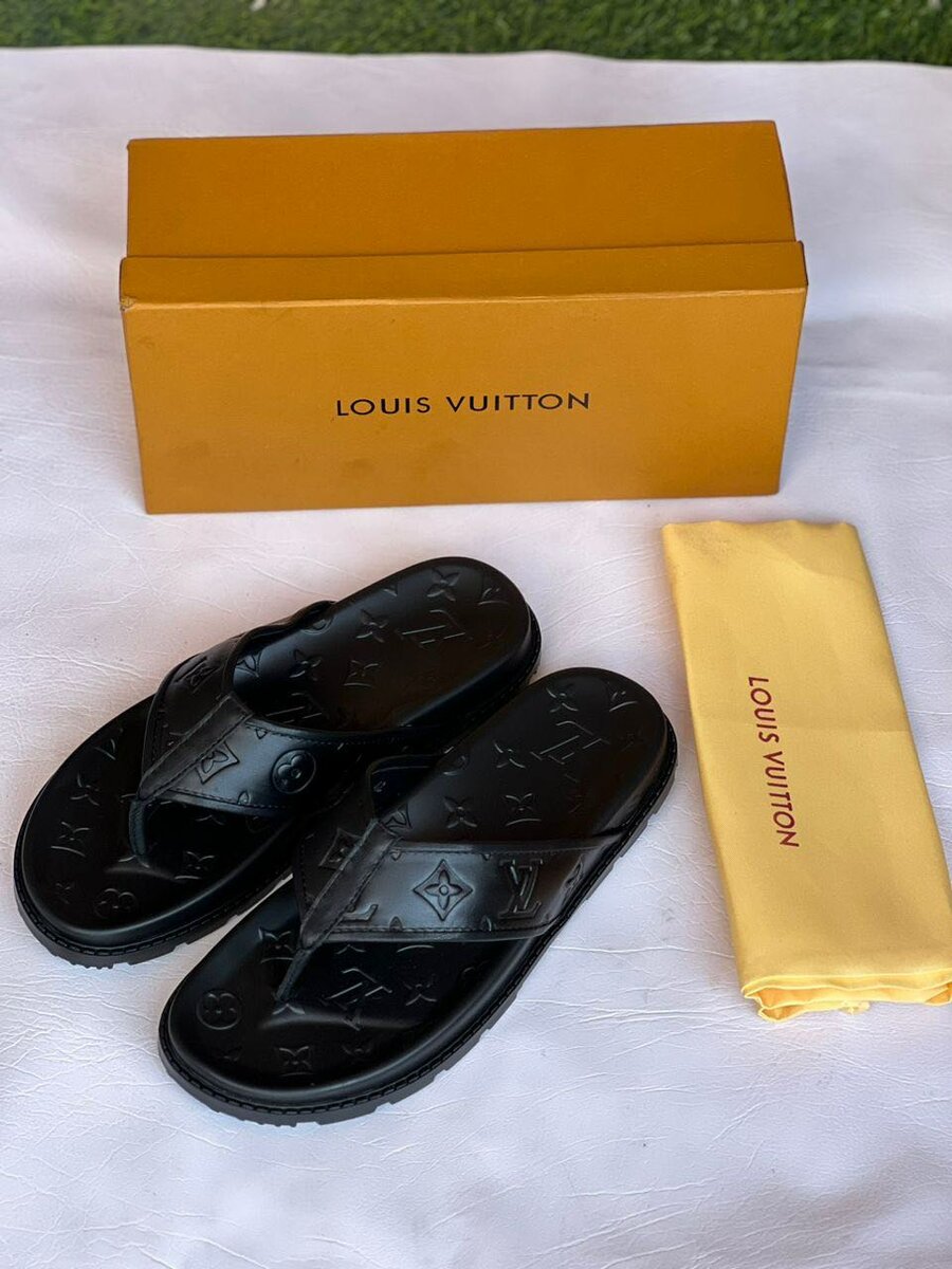 Louis Vuitton slippers for men