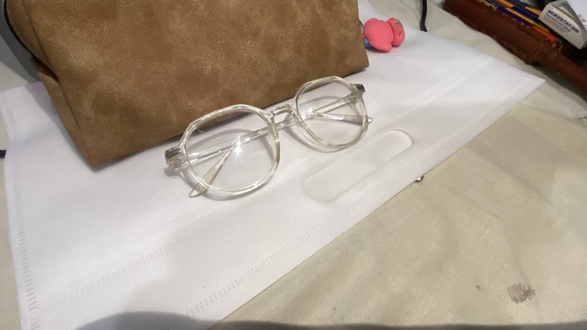 Lunettes de vue transparentes élégantes