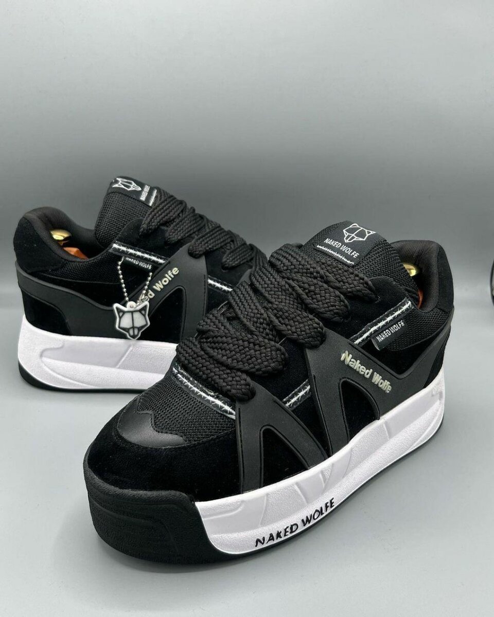 Sneakers modernes Naked Wolfe