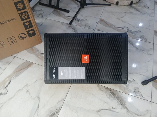 Enceinte JBL puissante 12"