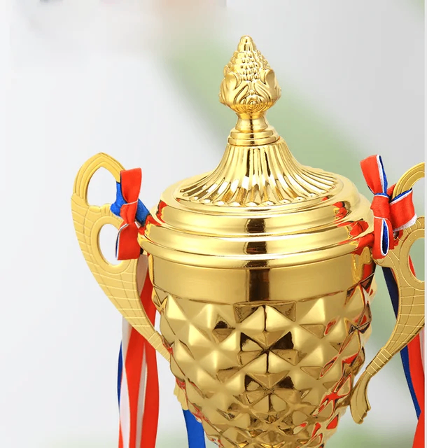 TROPHÉE DE VICTOIRE - 𝟯𝟮 𝗖𝗲𝗻𝘁𝗶𝗺è𝘁𝗿𝗲