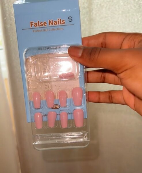 Faux ongles réutilisables