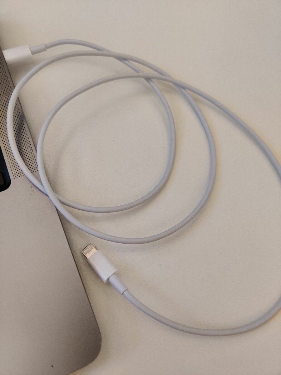 Lightning cable