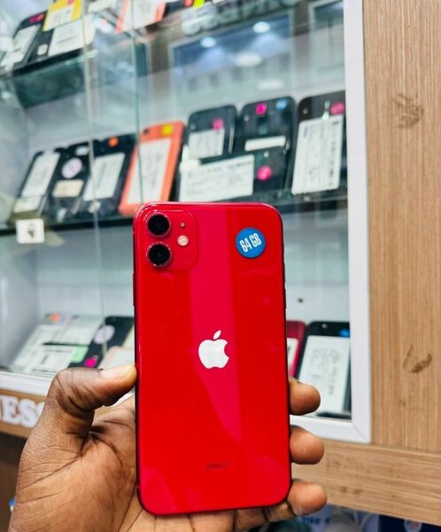 iPhone 64GB Rouge