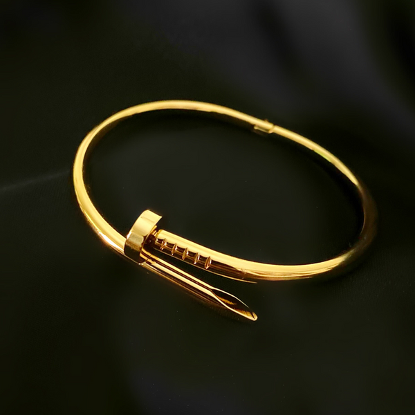 Nail Ct handcuff bracelet