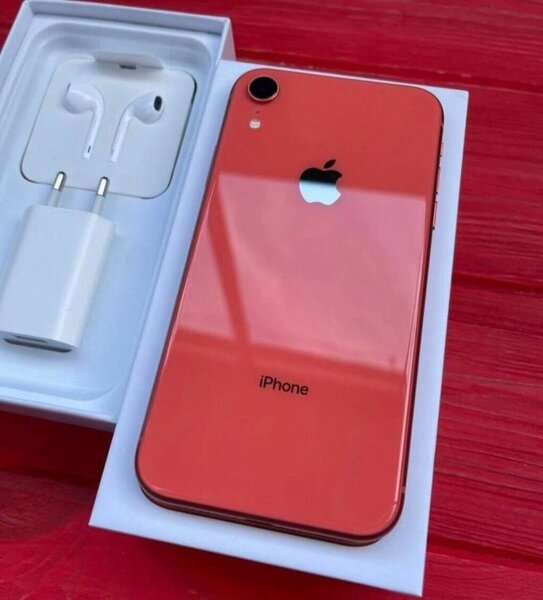 iPhone XR couleur rouge